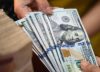 Dólar hoy: el blue sigue subiendo, mientras el minorista llegó a $1300 y retrocedió