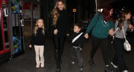La foto de la China Suárez en Ezeiza que fue considerada como un escandaloso “palito” a Wanda Nara