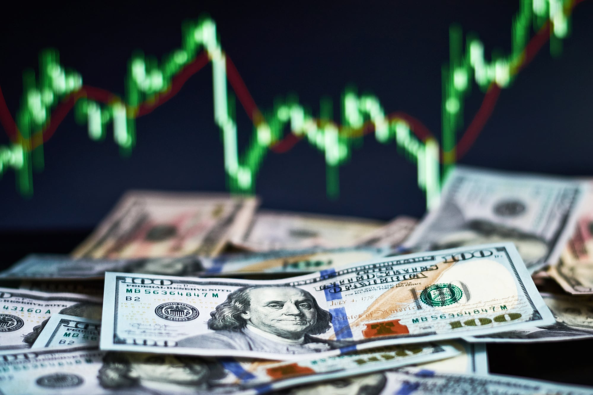 La diferencia entre el dólar MEP y el CCL