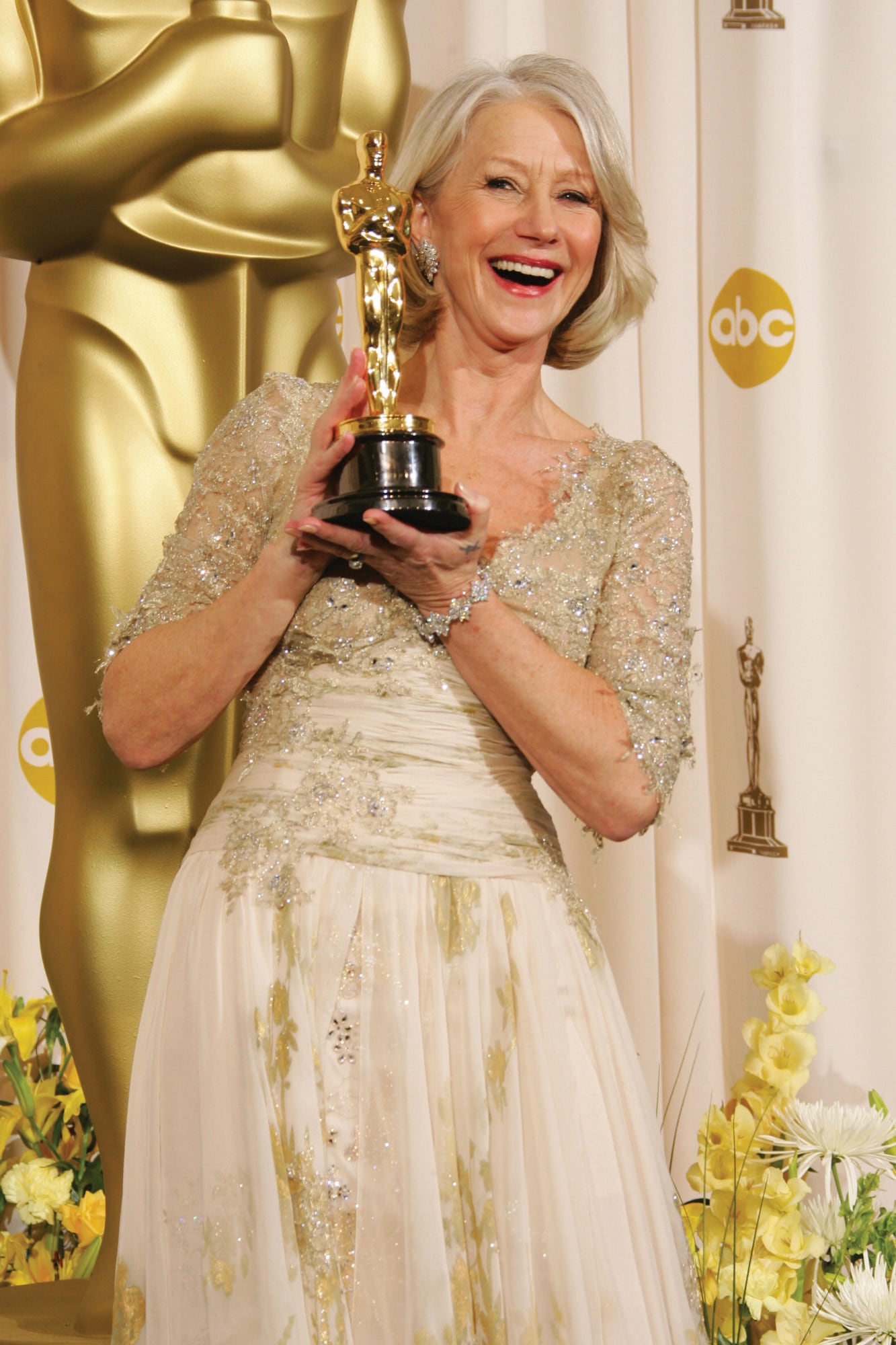 El 25 de febrero de 2007 ganó el Oscar como Mejor Actriz por su maravillosa interpretación de Isabel 