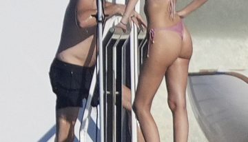Leonardo DiCaprio. Las fotos de sus vacaciones en Saint Tropez junto a la modelo italiana Vittoria Ceretti, de 27 años