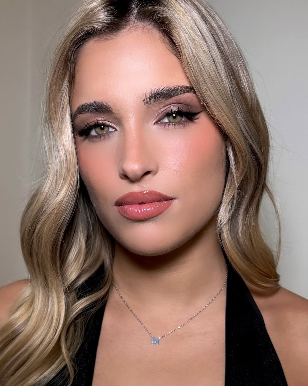 Martina Pereyra, con look renovado. (Foto: instagram/jara.tallerdepelo)