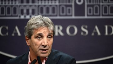 Con el dólar estable, las acciones argentinas que operan en Wall Street caen hasta 9%