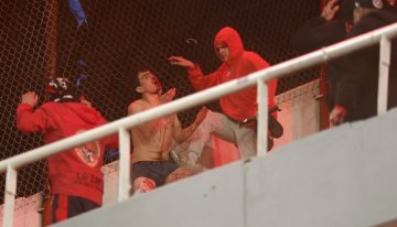 Violencia y caos en Independiente, en vivo: qué se sabe de los graves incidentes con los hinchas de U. de Chile hoy