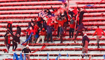 Independiente vs. Universidad de Chile: se canceló el partido por graves incidentes entre hinchas