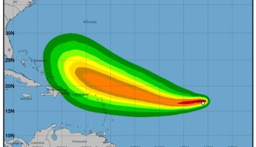 Hacia dónde se dirige la tormenta Erin, que avanza sobre el Atlántico: ¿pasará por Estados Unidos?