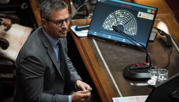 Milei cenó en Olivos con diputados de LLA y aliados para asegurar los vetos en el Congreso