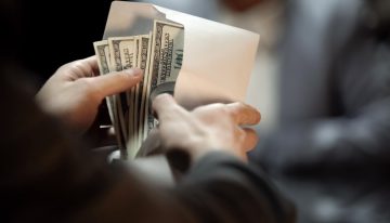 Inflación moderada, deuda en tensión y actividad en riesgo: radiografía a octubre