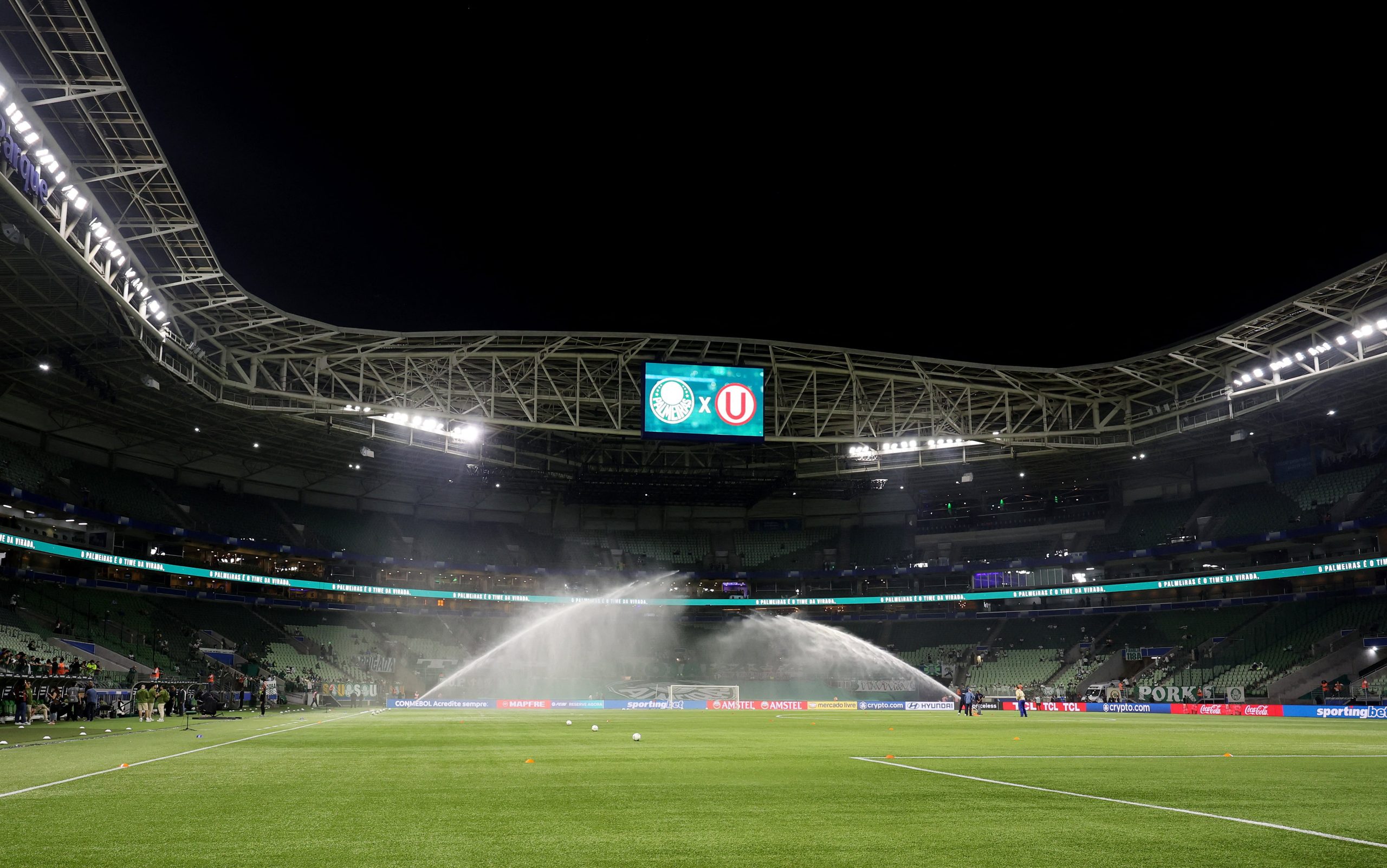 Palmeiras vs Universitario por los octavos de final de la Copa Libertadores del 2025.