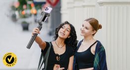 He analizado cuatro palos ‘selfie’ con trípode para el teléfono y te cuento mi experiencia