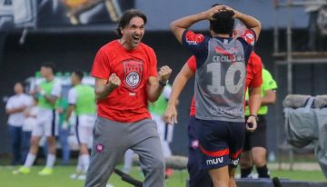 Ramón Díaz explotó tras perder con Olimpia el clásico contra el Cerro Porteño de Diego Martínez