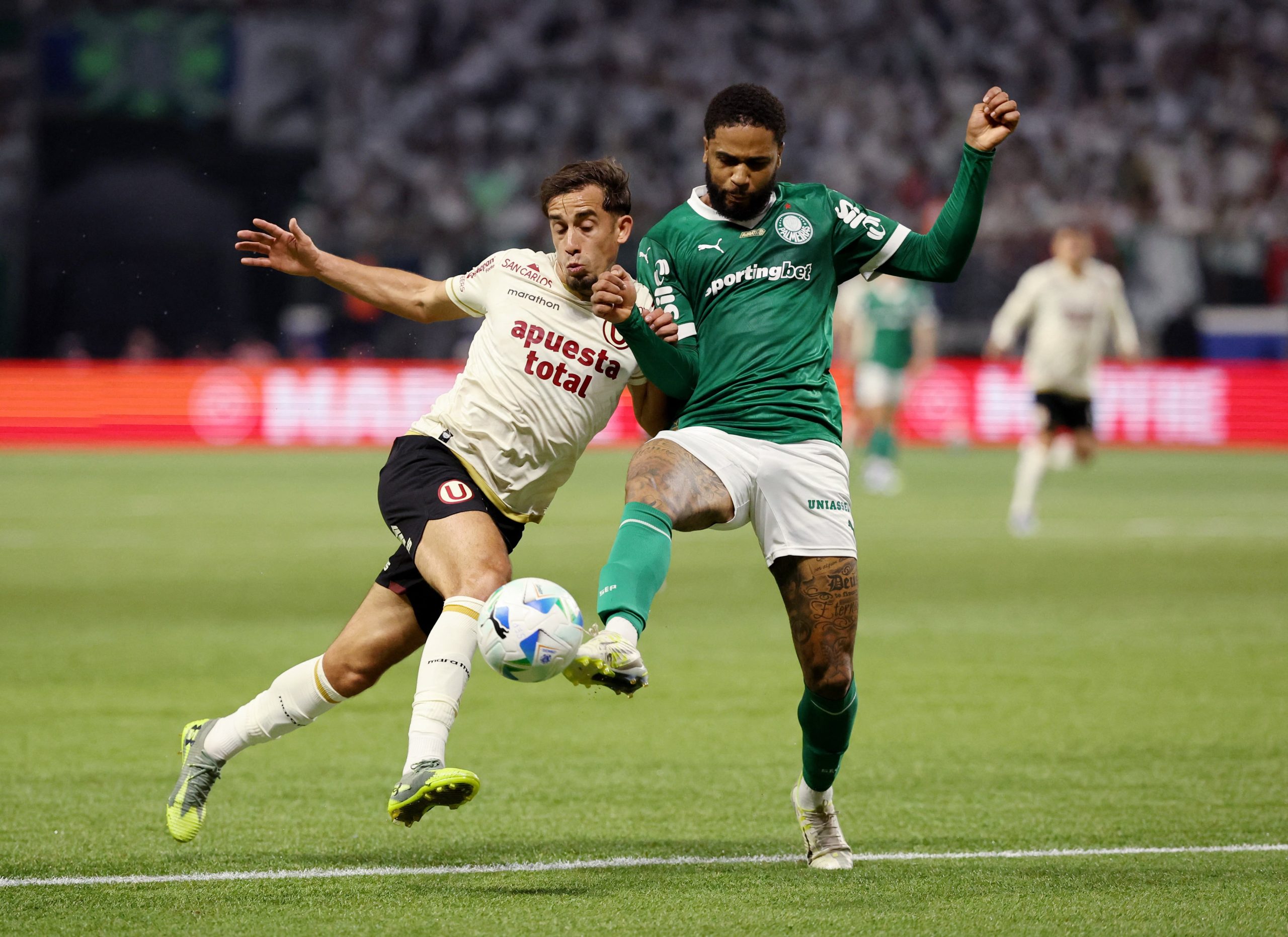 Palmeiras vs Universitario por los octavos de final de la Copa Libertadores del 2025.