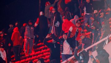 “Un público desquiciado”: el presidente de Independiente cargó contra los hinchas de la Universidad de Chile