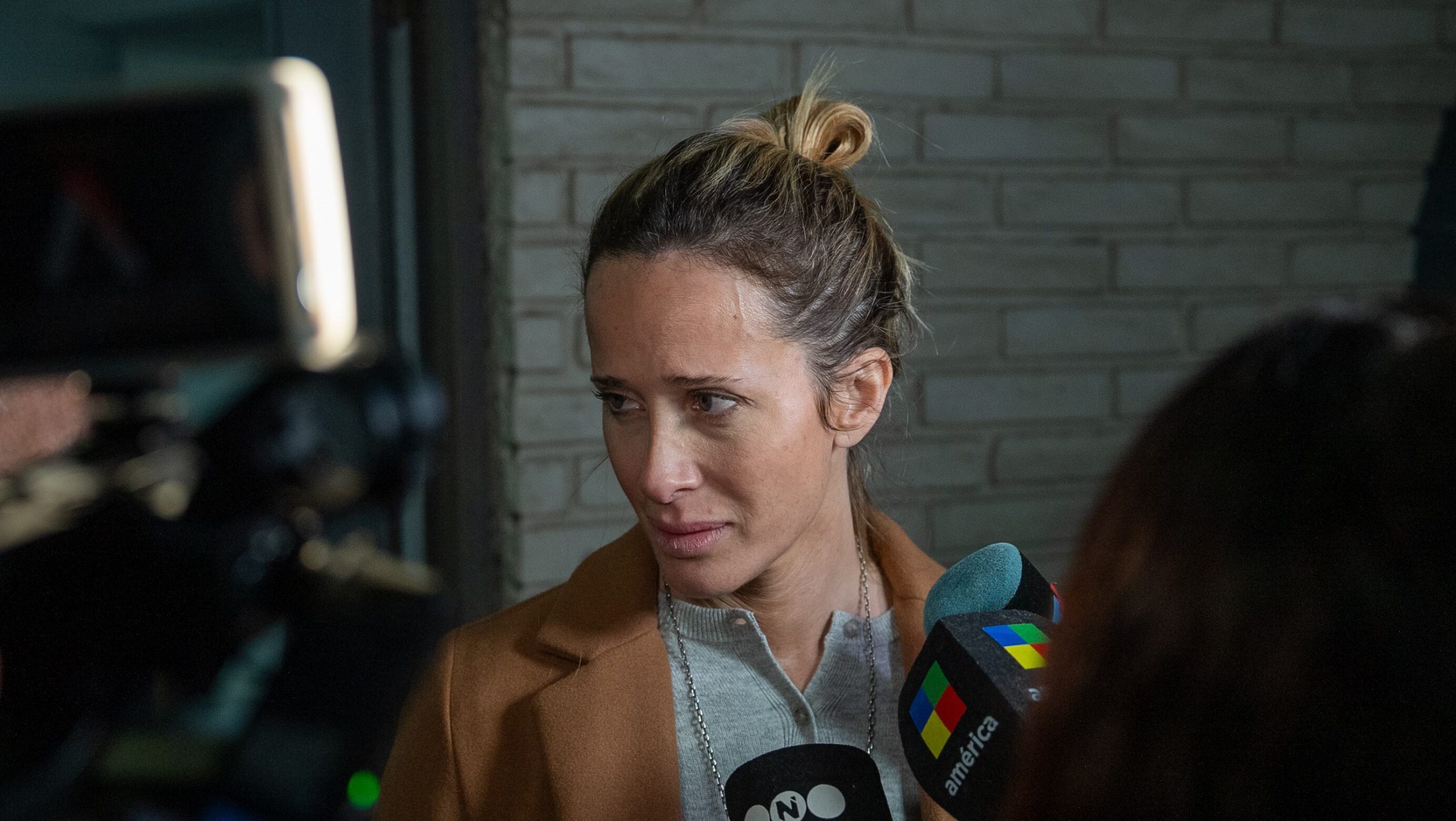 Julieta Prandi después de declarar (Foto: TN/Agustina Ribó)