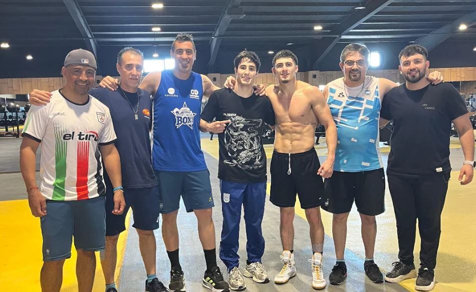 Cuello junto a la delegación argentina en Libia (Foto: IG@mirco_cuello).