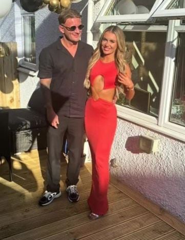 Fue a disfrutar de un crucero romántico y terminó rodeada de parejas swingers