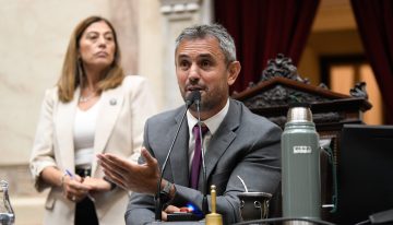 Diputados: la oposición acelera para revertir los vetos de Milei a la suba de las jubilaciones y discapacidad