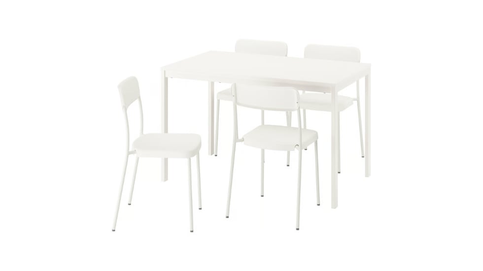 Vista de comedor de Ikea en color blanco.