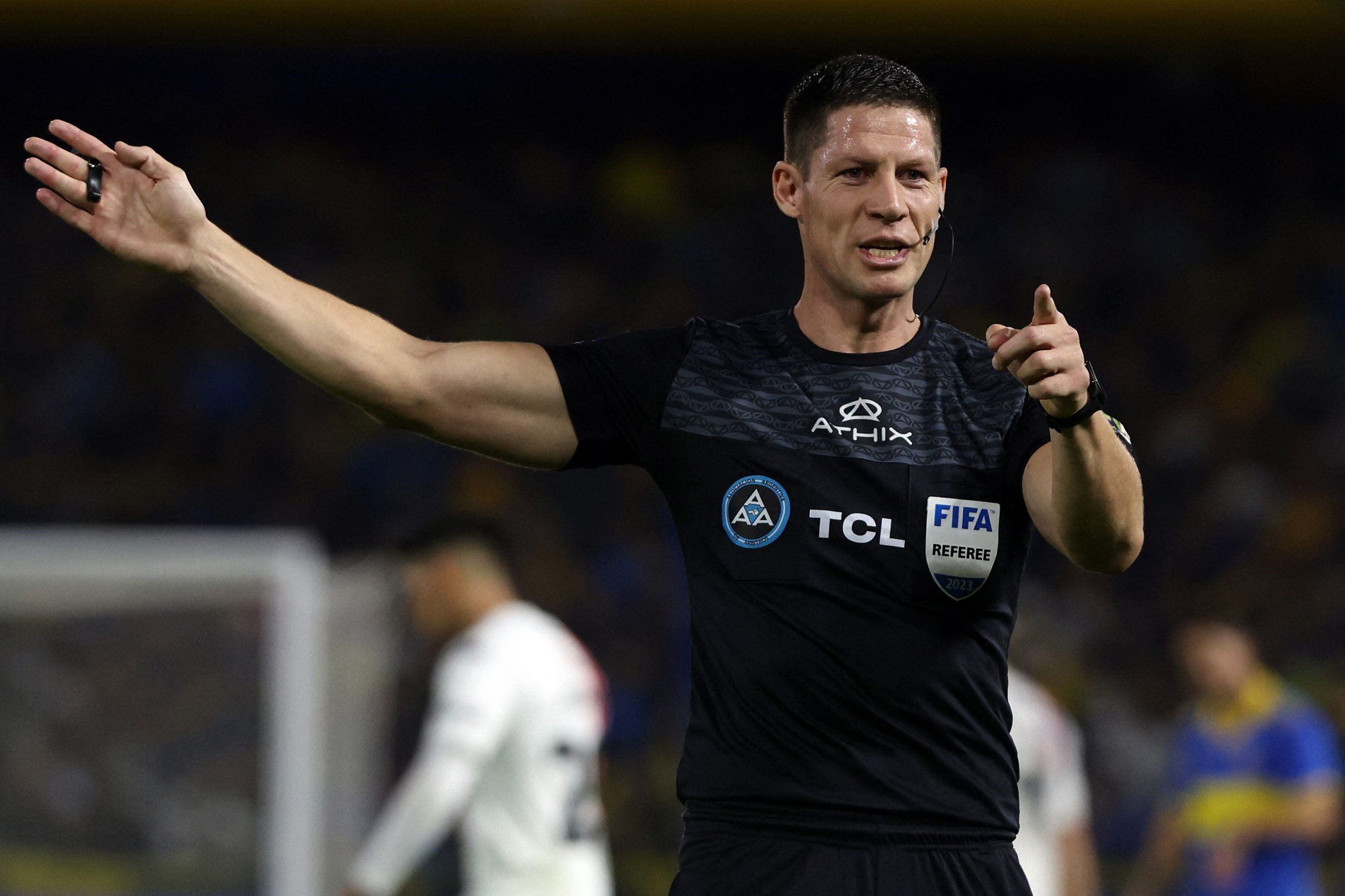 Nicolás Ramírez dirigirá el duelo entre Boca y Racing. (Foto: AFP)