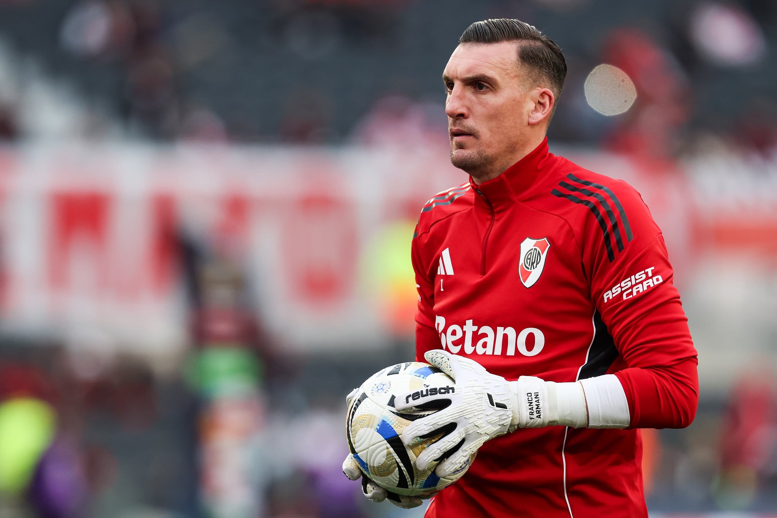 Franco Armani estará en el banco de suplentes