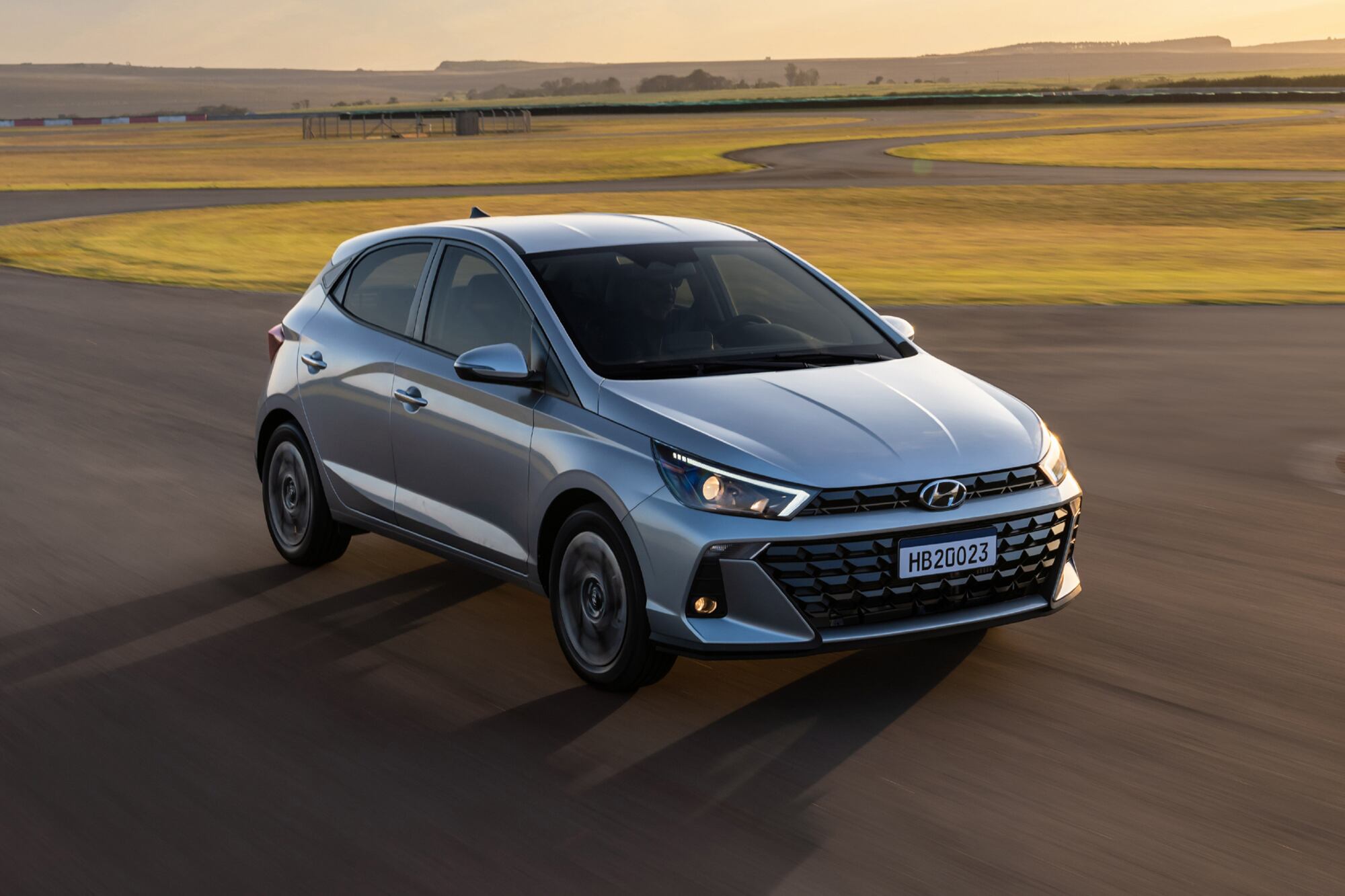 El Hyundai HB20 llegó desde Brasil y se metió entre los tres modelos más baratos del mercado