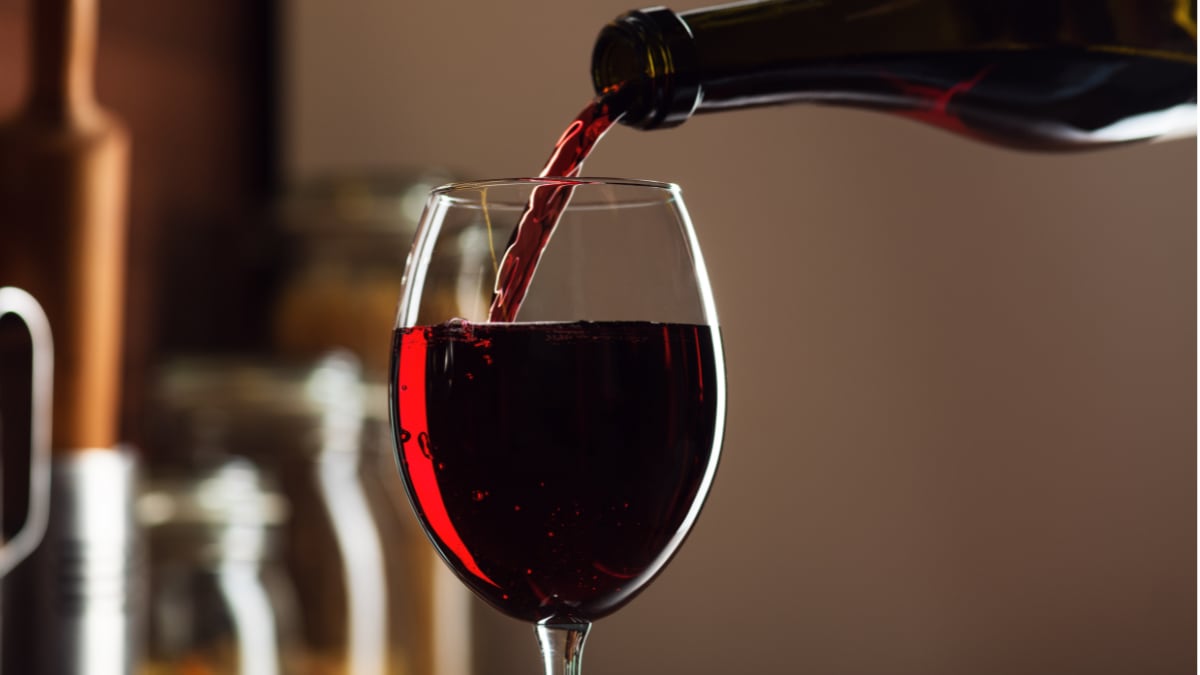 Este vino tinto tiene un aroma marcado a frutas rojas.