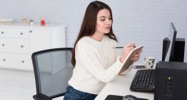 Vuelta al cole en AliExpress: ahorra dinero en el masajista eligiendo esta silla ergonómica rebajada casi a la mitad