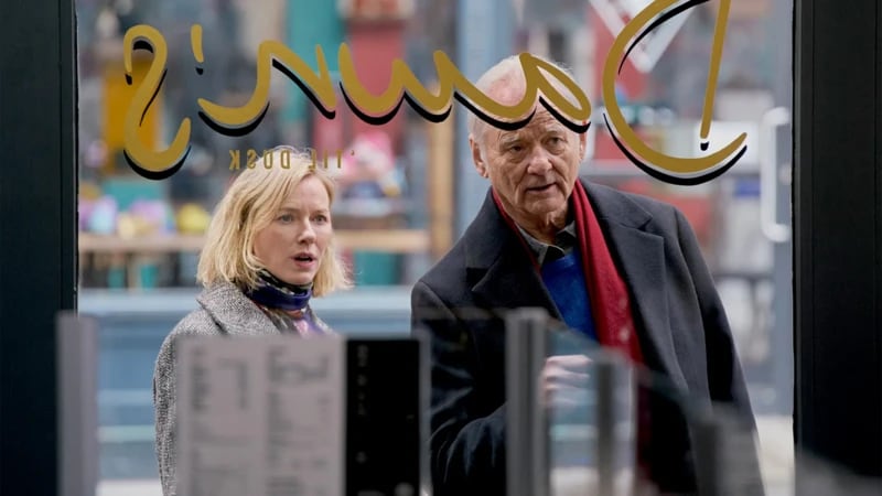 En The Friend (El amigo), Naomi Watts personifica a una solitaria escritora que adopta un gran danés