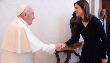 Nació por gestación subrogada en Estados Unidos y reconstruyó su historia: “No fui un acto de amor, fui el producto de un contrato”