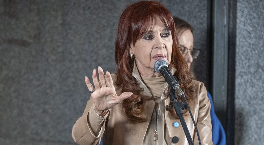 Fuerza Patria se juega todo en Buenos Aires: Kicillof confronta con Milei y La Cámpora se centra en Cristina