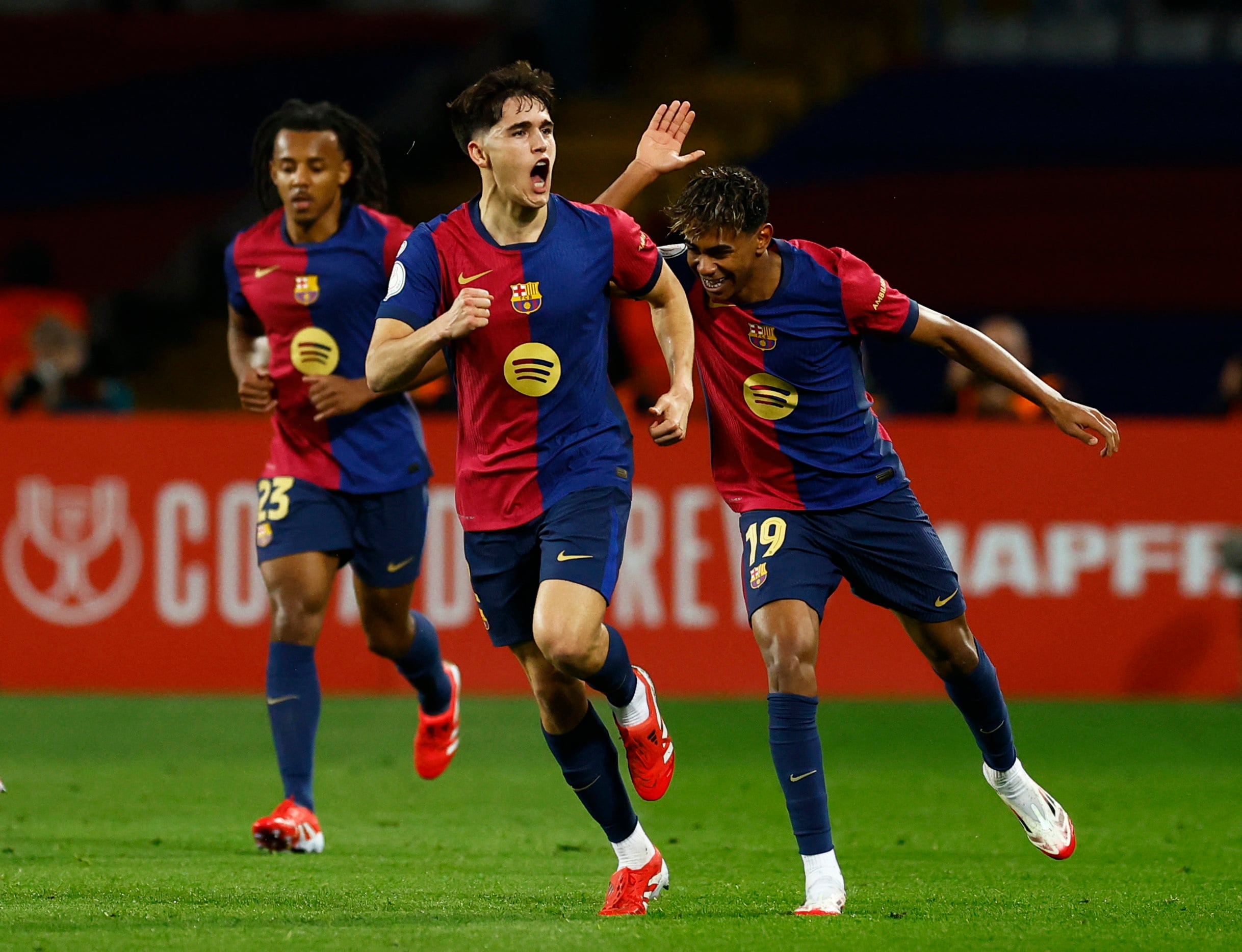 Cubarsí se quedará con el Barcelona (Foto: Reuters).