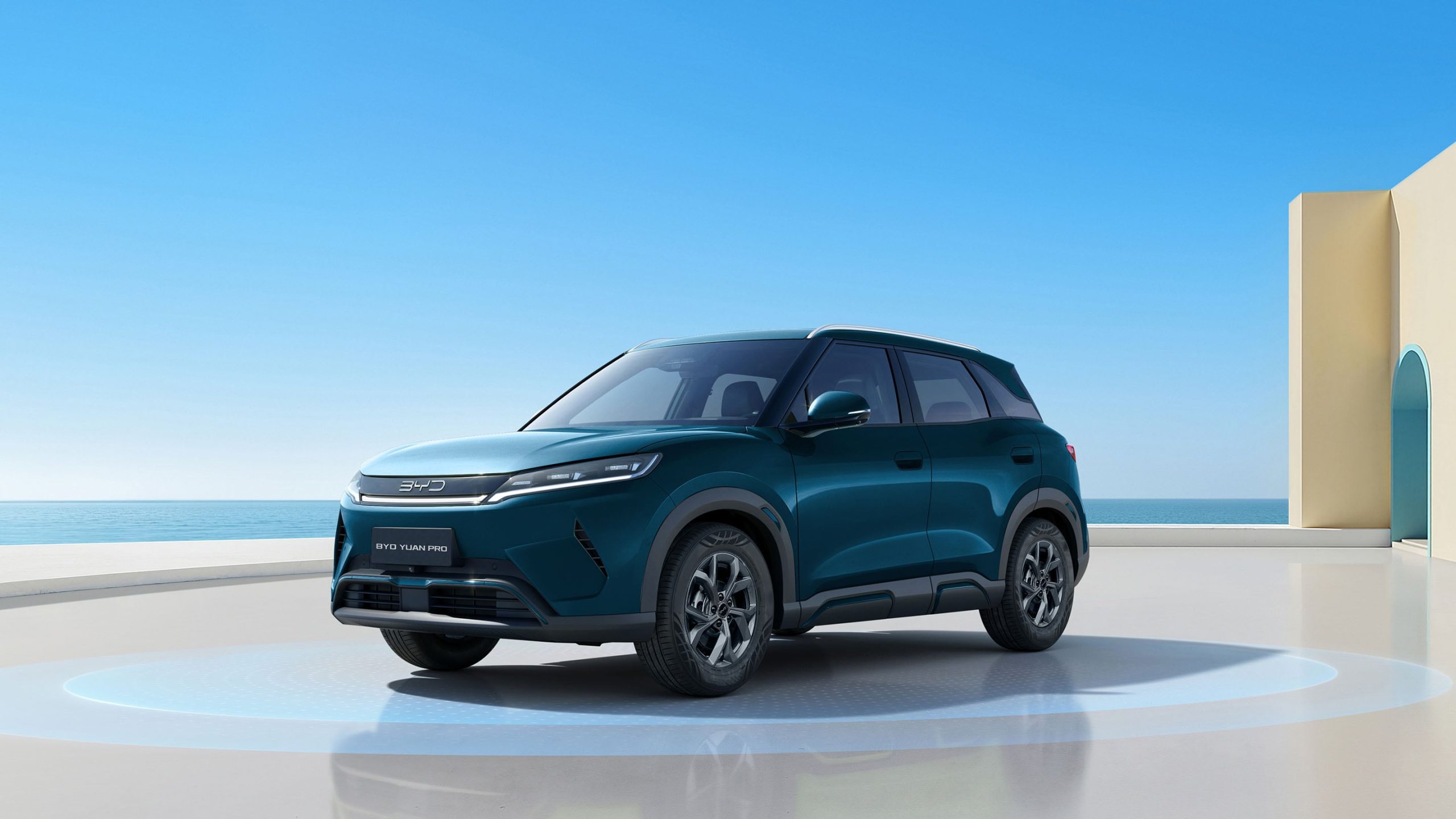 El SUV eléctrico Yuan Pro ofrece una autonomía de 380 km