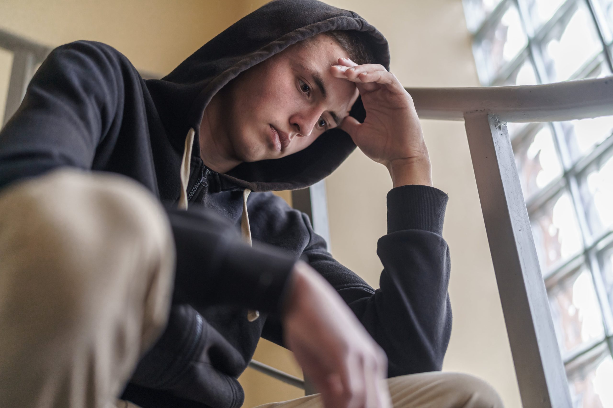 Más del 68% de los jóvenes adultos sienten presión por mostrar una imagen positiva en redes sociales