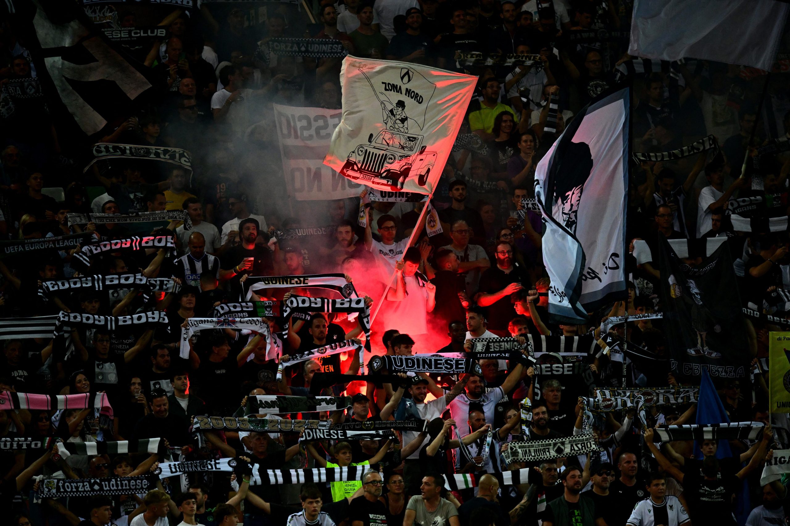 Udinese vs Milan por la fecha 4 de la Serie A de Italia del 2025.