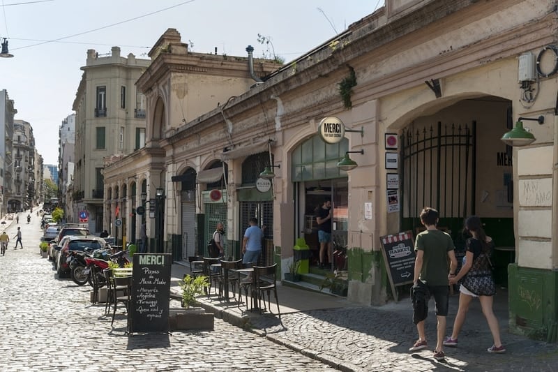 Jimi quedó maravillado con el barrio de San Telmo.