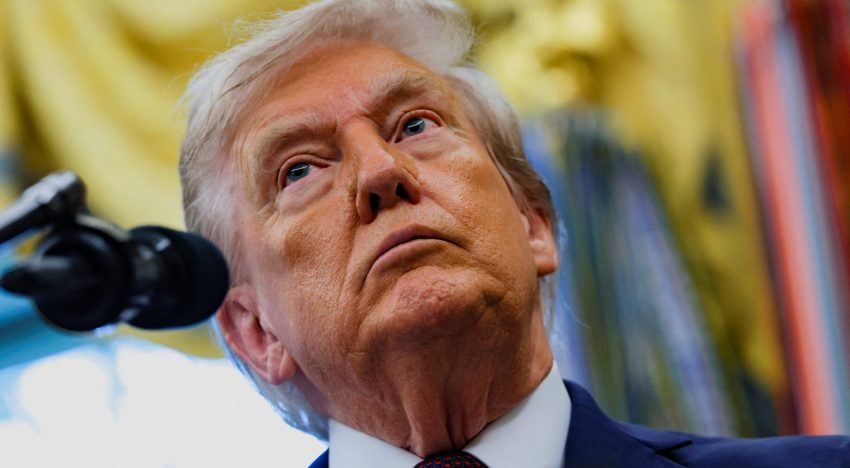 Venezuela: Donald Trump anunció que fuerzas militares destruyeron un barco cargado de drogas