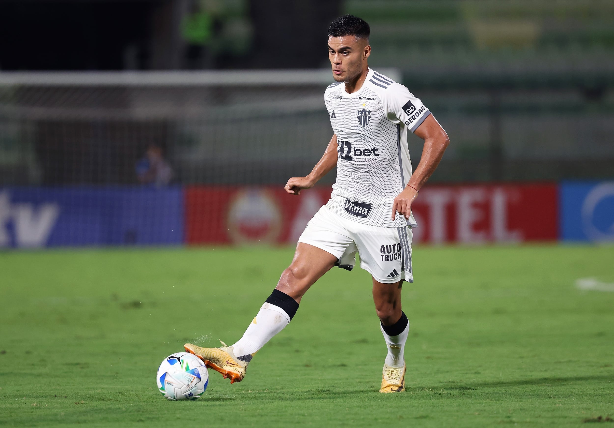 Fausto Vera, el volante argentino que lleva un año en Mineiro.