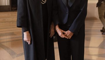Todas las fotos. Quiénes fueron al último homenaje a Teresa Anchorena en el Palacio de la Legislatura porteña