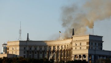 Un ataque ruso alcanza por primera vez en la guerra un edificio del Gobierno ucranio en Kiev