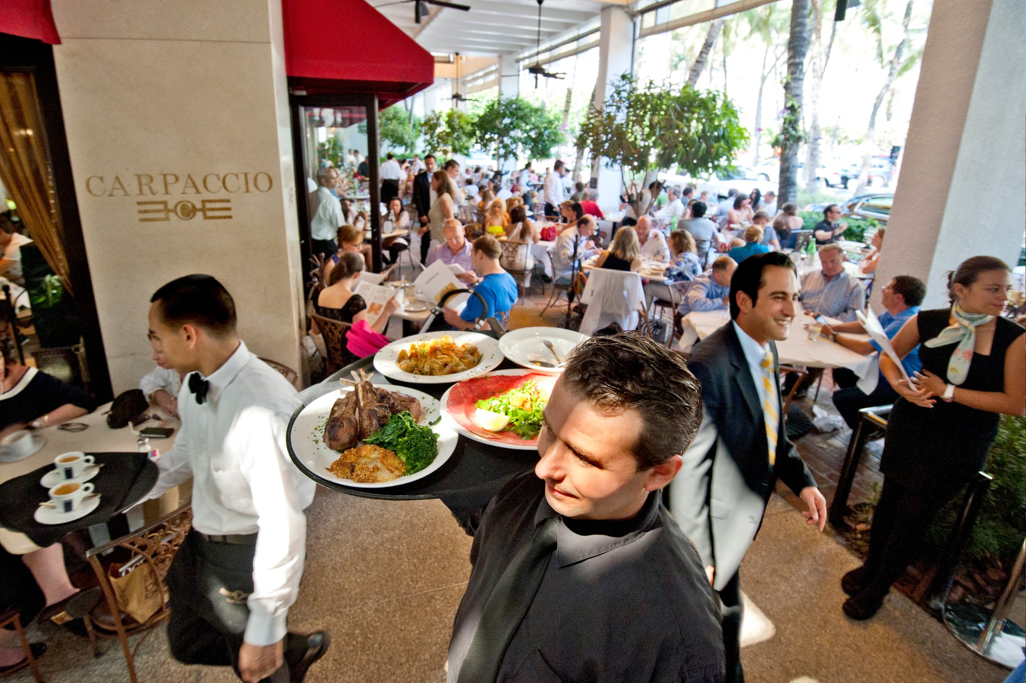 Carpaccio, un clásico restaurante de Bal Harbour elegido por paladares exigentes
