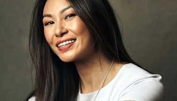 Es de California, sus padres son inmigrantes y tiene millones en el banco: ahora invierte en el negocio de influencers