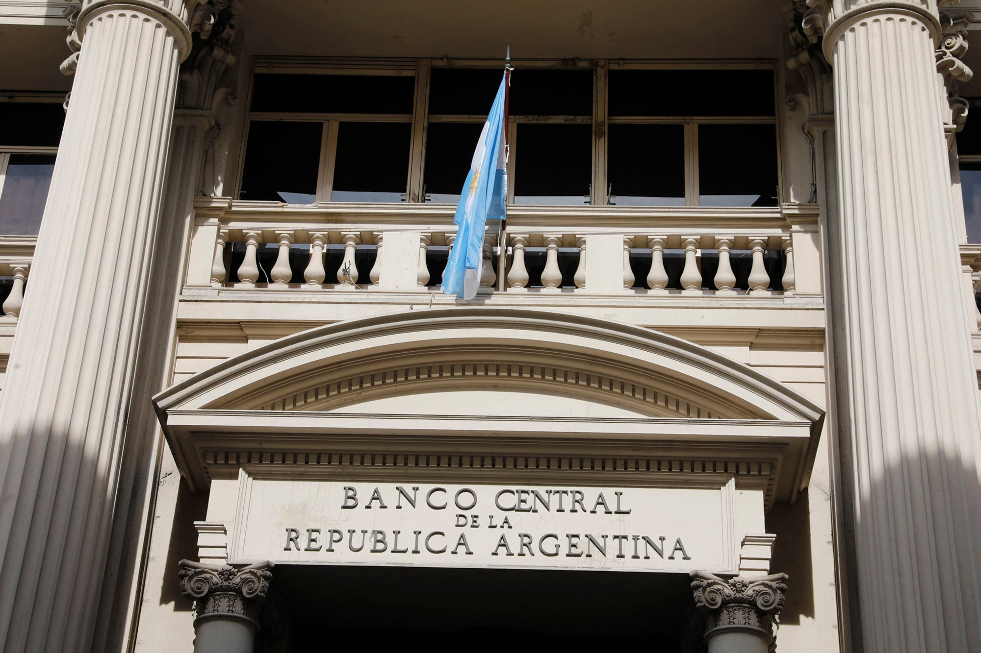 Ayer el Tesoro compró US$500 millones 