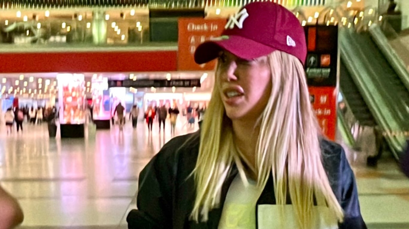 Wanda Nara, en el Aeropuerto Internacional de Ezeiza. (Foto: Movilpress)