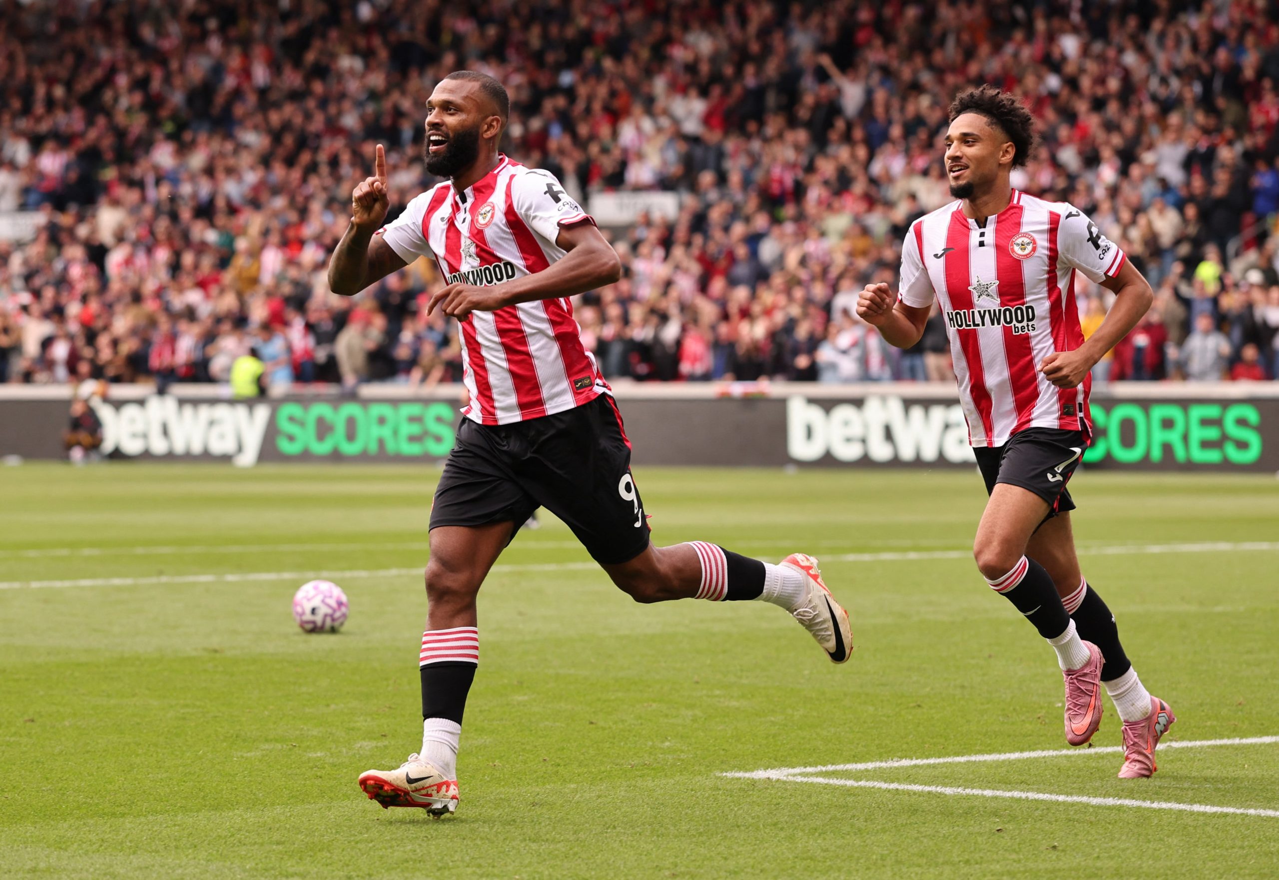 Brentford vs Man. United por la fecha 6 de la Premier League del 2025.