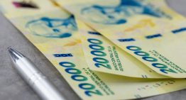 La suba de tasas frenó el crédito a empresas en agosto, pero el financiamiento a familias se mantuvo en alza