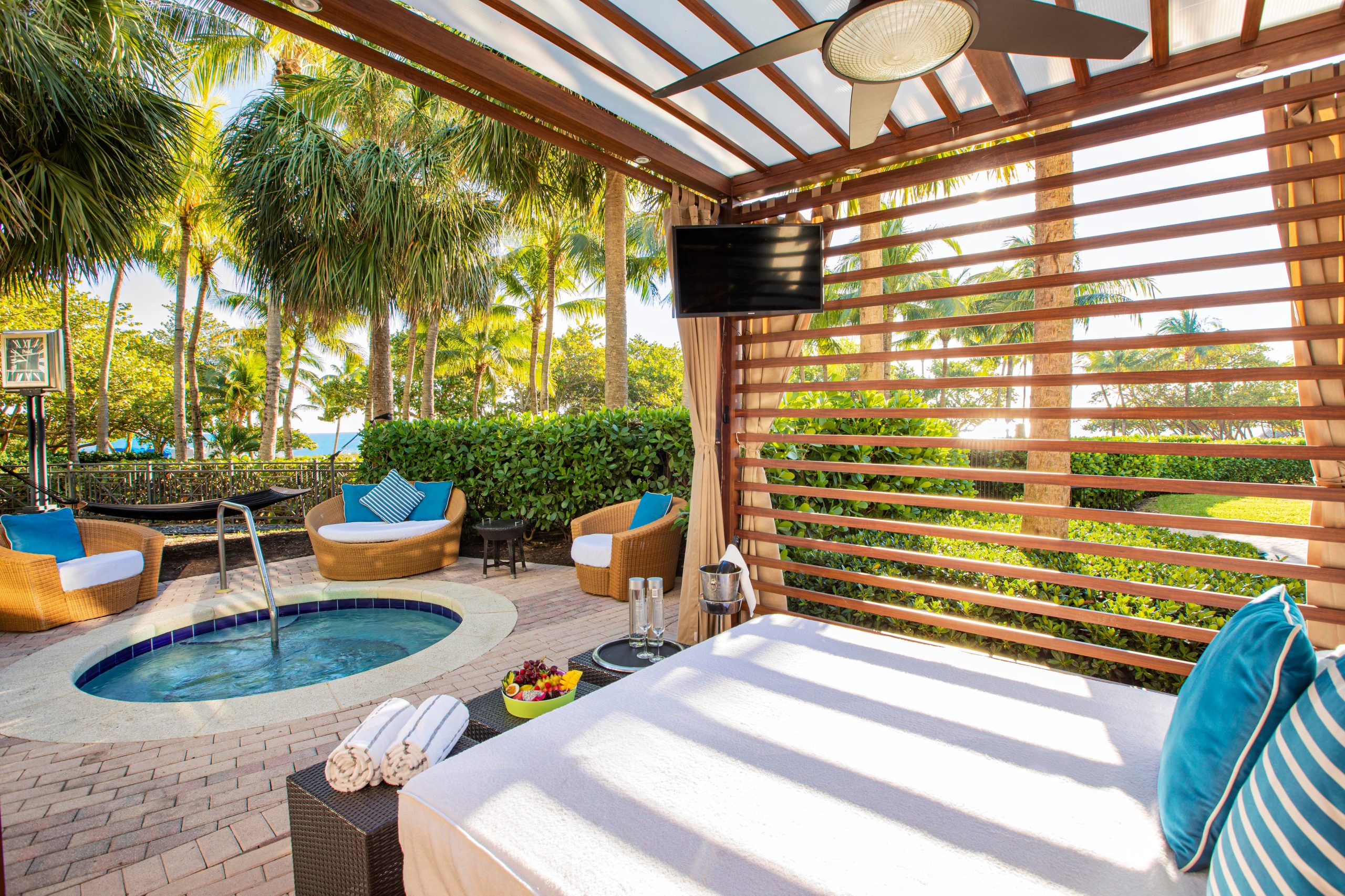 El Ritz-Carlton Bal Harbour cuenta con áreas reservadas y servicios personalizados para una experiencia de bienestar a medida de cada huésped 