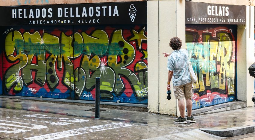 Això tan català de tocar la pera