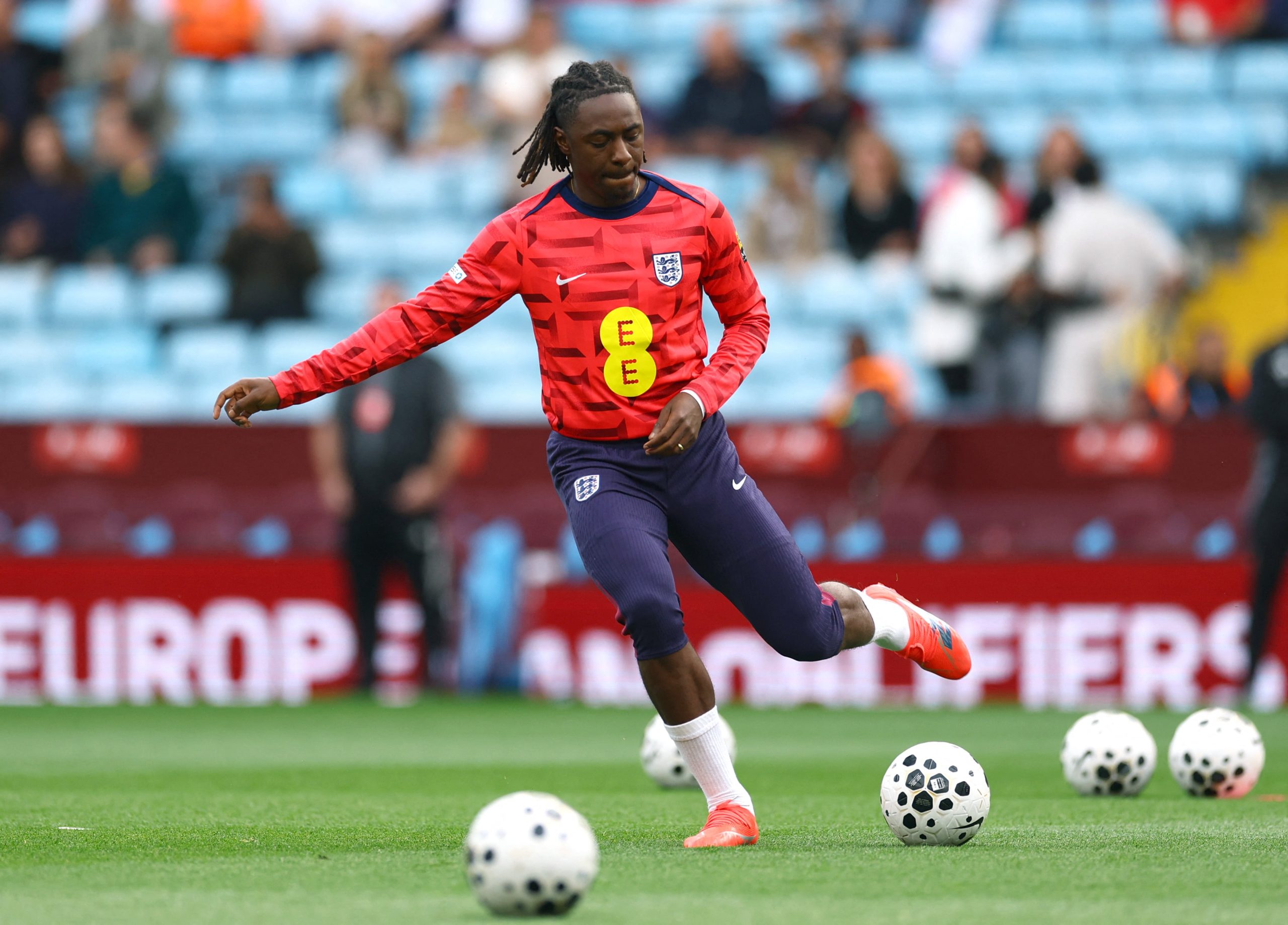Inglaterra vs Andorra por la fase de grupos de las Eliminatorias UEFA del 2025.