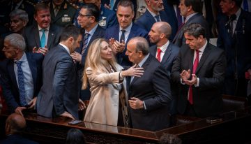 El Gobierno armó dos discursos según el resultado en PBA y definió que Karina Milei será una de las oradoras
