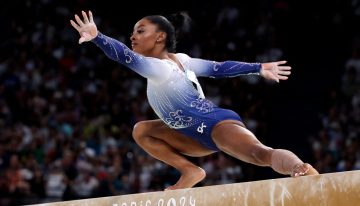 Una estrella olímpica en la Argentina: Simone Biles llegó y se prepara para dar una clase de gimnasia